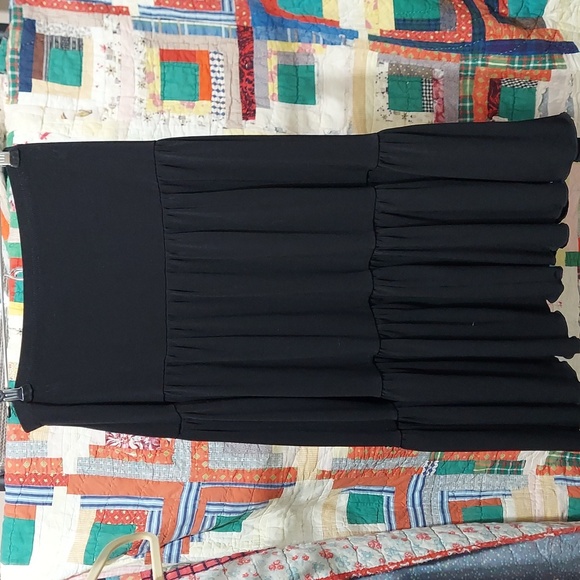 Joden Dresses & Skirts - Jonden black skirt size m (InvW183)